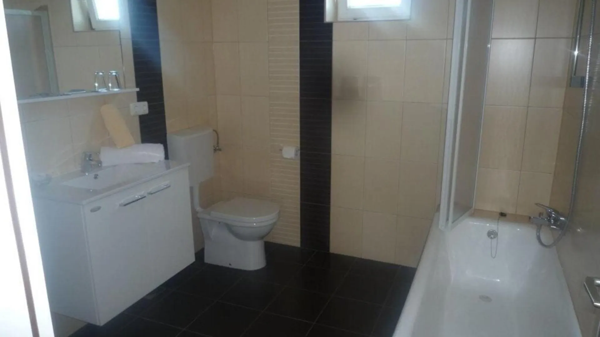 Resindenz Benni 4 Mit Beheitzem Grossem Pool Apartment Medulin Croatia